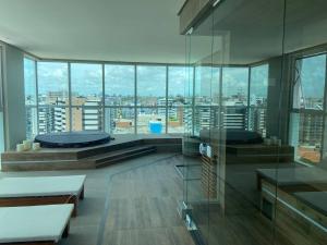 Apartamento condomínio clube promenade 2 em ponta verde