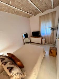 Cozy Barceloneta Beach Flat - Newly Renovated