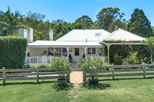 The White House Milton