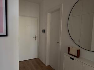 Chic & Cozy City Apartment near Nivy Station