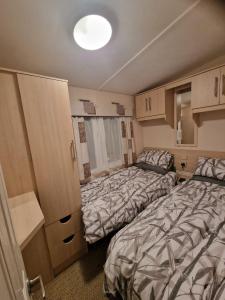 Premium 3 Bedroom Static Caravan with Sea Views Aber Bay