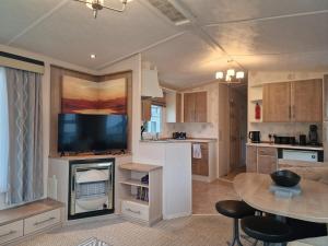 Premium 3 Bedroom Static Caravan with Sea Views Aber Bay