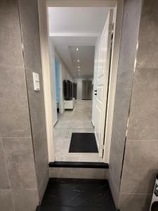 Fresh and newly renovated basement apartment