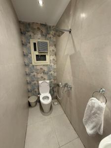 Modern & Cozy Apartment Near Cairo Attractions