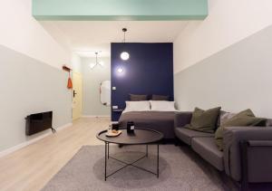 Mozart B Studio Flat