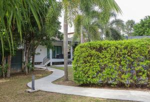 Nua Tone Pool Villa I Mountain View I Bangtao Beach