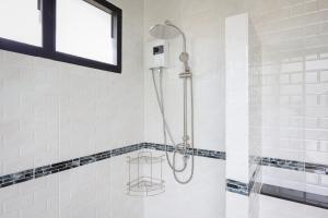 Nua Tone Pool Villa I Mountain View I Bangtao Beach