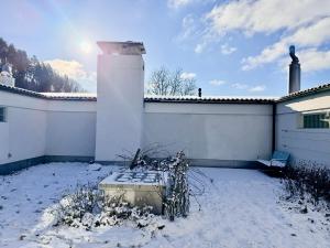 Komfortables Atriumhaus bei Zürich, Garten, Ruhe, Parking und Waschmaschine