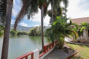 2,5BR Tropical Lakeview Villa I Bangtao Beach
