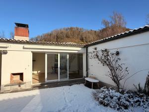 Komfortables Atriumhaus bei Zürich, Garten, Ruhe, Parking und Waschmaschine