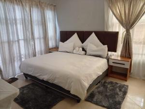 Peace & Homely Residence