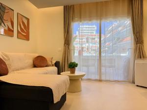 Sunny Escapes - Playa de las Americas