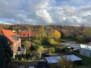 Centrally located in the heart of Silkeborg with lovely view