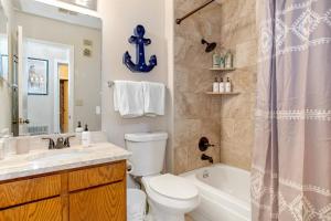 Warm Mountain Home - 2 minute walk to Ski Shuttle