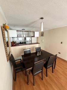 Departamento amplio y cómodo con estacionamiento