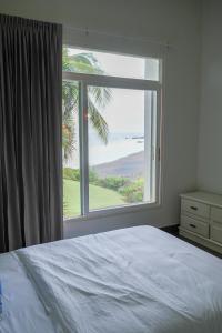 Beachfront Bliss Steps to the beach