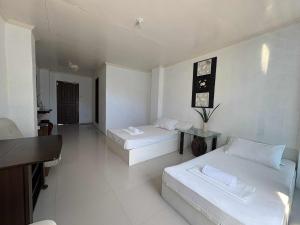 SJLU San Juan Treasures Beach Resort