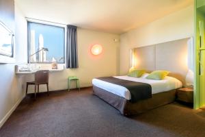 Hotels Campanile Toulouse Balma - Cite de l'Espace : photos des chambres
