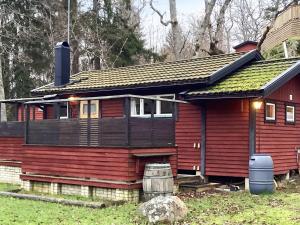 4 person holiday home in Djurhamn