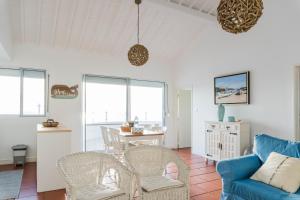 Quo Mosteiros Sunset House