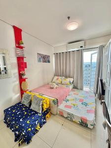 Condo Staycation Shell Residence