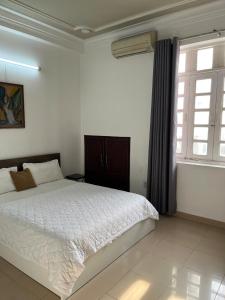 Sai Gon home - Nguyen Thien Thuat food street D3