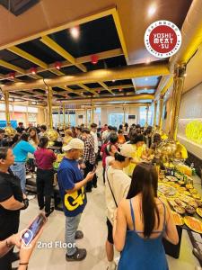 2 Bedroom Unit with Queen-sized Beds near NAIA T3