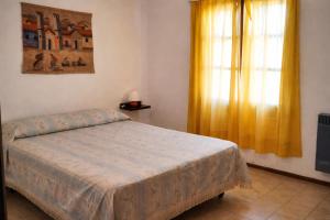 Cabaña para 5 personas con piscina y parque en La Falda