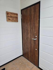 Eki chika inn Otaru 閑静な住宅地 小樽観光拠点 スノーボードメンテナンスルーム