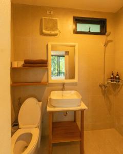 New Heaven Dive School and Resort