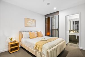 Skyhigh Views 3BR comfort with parking