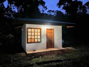 Cabaña junto al río