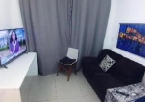 Casa Studio Mega - Esp Terreo Privativo Repaginado c 2 Vagas de Gar - Esp Home Office c 300 Mgs de Wi-Fi - Qto Family 20m2 c Ar-condicionado - Quintal - Churrasqueira - Mesa de Lanche - Wc Completo - Qto 2 - Copa Cozinha Privativa a 200 mts da Praia