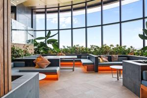 Central Luxurious 1 Bed Apartment