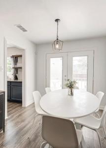 Stadium View Retreat