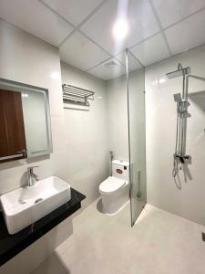 2 Bedroom Apartment - Near the Sea - An Thuong Area