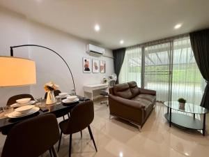 Cozy 3 bed Townhome near Suanluang Park & Bangkok City