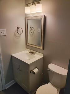 Renovated 3BR Home Close to Fort Liberty