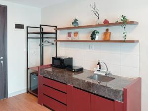 NEW Studio Mampang with City View and Netflix