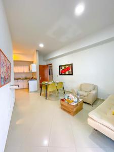 Espectacular apartamento vista al mar