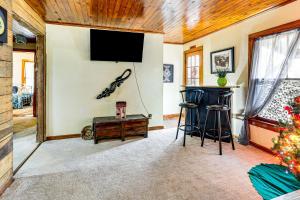1-Acre Countryside Home in Gleason: Pets Welcome!