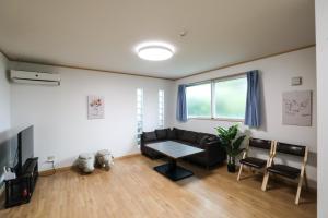 宮古島 White Shisa ホワイトシーサー