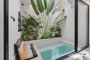 Villa Ladam 2BR Cottage Private Pool In Berawa