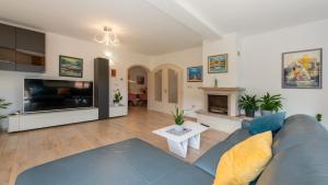 Villa Mihaela by Villas Guide