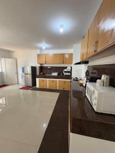 Spacious 3BR Fully-Furnished Townhouse with Parking