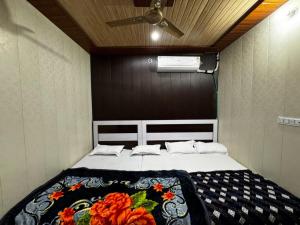 The Bhakti Inn Vrindaban