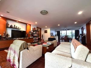 Pigcat Room near Em District BTS Prom Phong