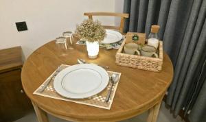 Crystal Pearl Villa, Weligama - 3min to beach