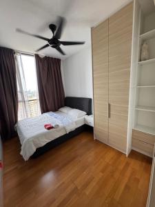 Queen Room At KL Gateway Residence LRT Linked