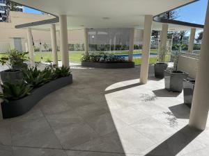 The Sands - Beachfront retreat